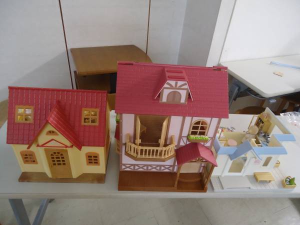 Ｍ ■ シルバニアファミリー・色々なハウス・家 3点まとめ 処分