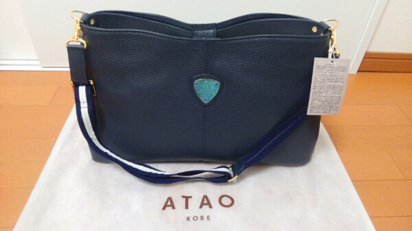 ATAO(アタオ)　バッグ　elvy　エルヴィ　ネイビー