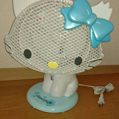 人気SALE，正規品 チャーミーキティ キティ ブルー 水色 扇風機 ドウシシャ せんぷう機 レア kitty サンリオ hello kitty 夏 必需品 SANRIO 冷風 ブルー(扇風機)｜売買されたオークション情報、yahooの商品情報をアー 扇風機