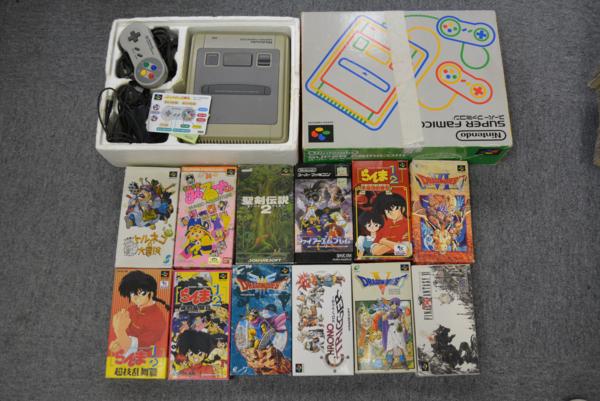 送料無料♪ 動作OK SFC本体 + ソフト12本 /45