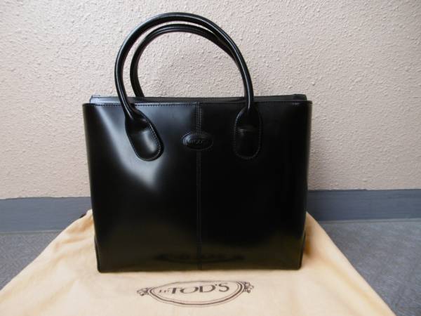 TOD'Sトッズ パテントレザーハンドショルダーバッグ ITALY製 ☆TOD'S