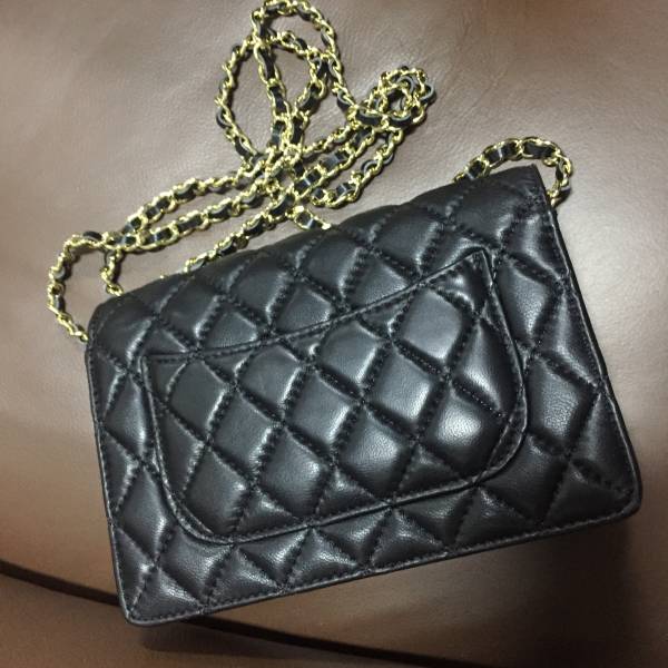 CHANEL シャネル ショルダーバッグ ノベルティ ファッション し 【公式