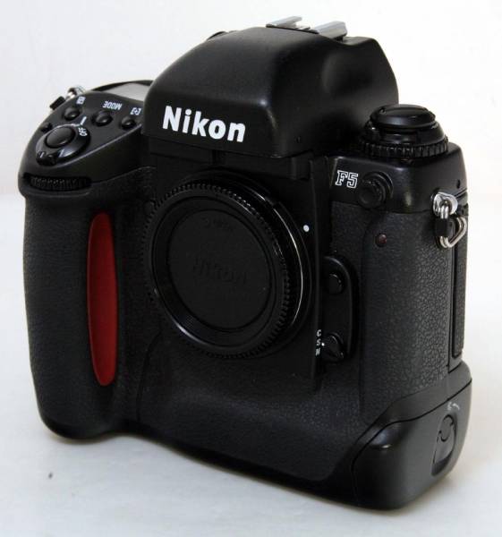 Nikon F5 ボディ ★美品・完全作動品質保証付(1069)