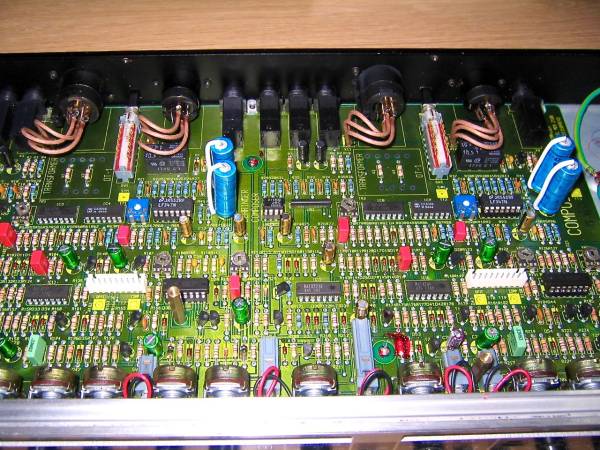 BEHRINGER ベリンガー MDX2100 高音質改造済み 動作OK