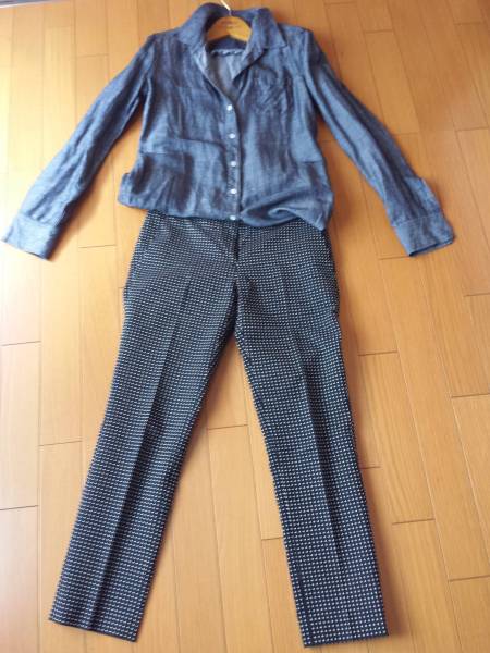 1回着用のみ トゥモローランドコレクション パンツ 34 TOMORROWLAND