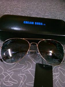 シルバーフレームクリームソーダティアドロップサングラスA新品