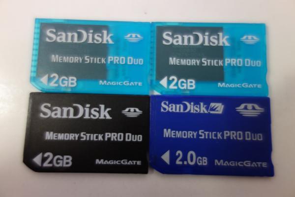 SanDisk MEMORY STICK PRODUO MAGICGATE 2GB×4枚 S3849(2GB)｜売買されたオークション情報 ...