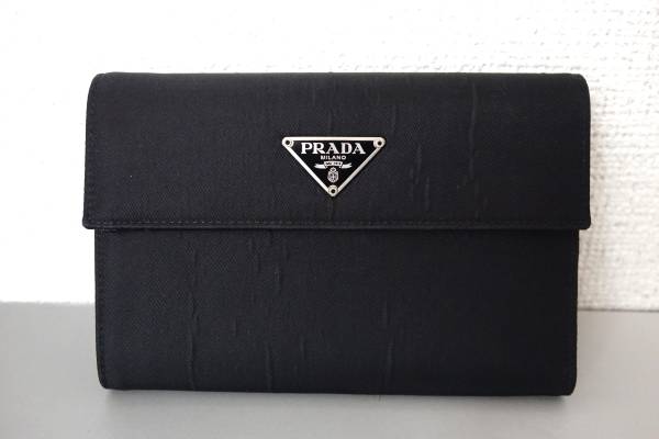 プラダ PRADA 三つ折り財布 ナイロン 三つ折り レザー サフィアーノ