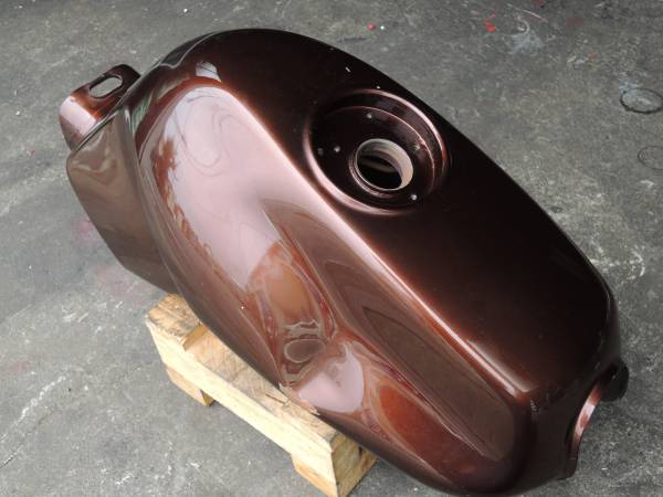 SRX600/400-IV型(3SX/3VN) ガソリンタンク 凹み有 SRX-6／SRXのこと