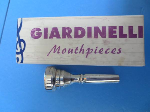 12FL GIARDINELLI フリューゲルホルン用マウス ジャルディネリ