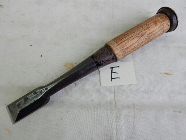 鑿 ノミ 在銘廣近全長24.7cm 中古 大工道具 本職/E 鑿大全 鑿 ノミ 在銘廣近全長24.7cm 中古 大工道具 本職/E 鑿大全