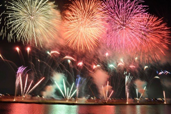 市川市民納涼花火大会　イス席１枚　最前列　手渡し可能_1