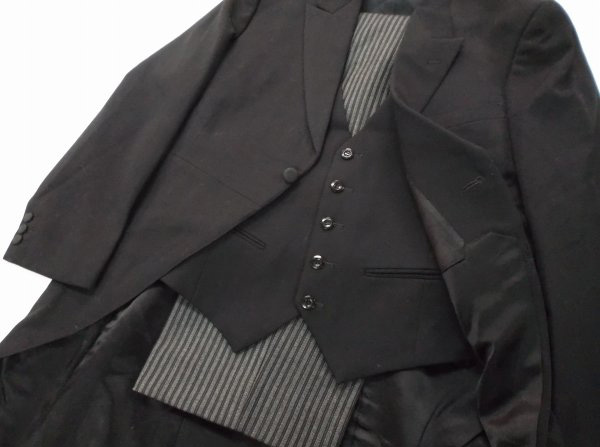 燕尾服/モーニング/結婚式/フォーマル/男 黒×ストライプ[OW7562