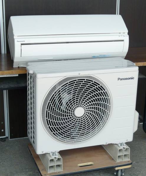 ☆Panasonic☆エアコン☆2.2kw☆6～9畳用☆CS-221CF☆