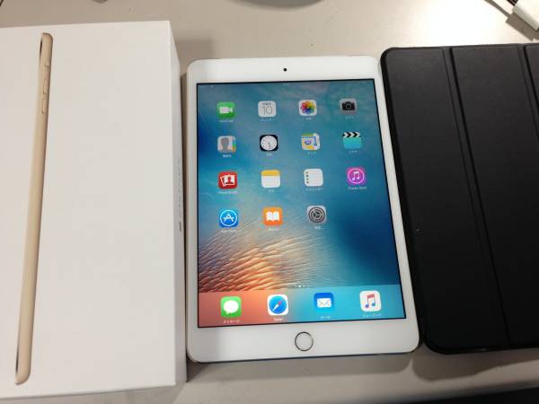 新品同様iPad mini 3 WIFI+Cellular docomo 64GB ゴールド 7管44