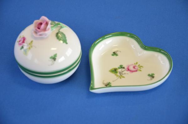ヘレンド　ウィーンのバラ　小物入れ　ハートプレート　セット