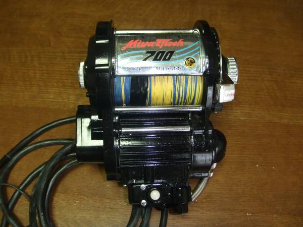 Miya Epoch 700 電動リール 本体 ミヤ エポック 700 大型リール 12V 美品 Yahoo!オークション - 動作