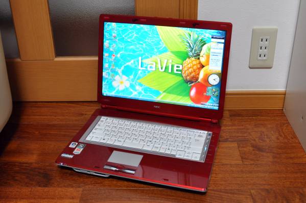 NEC LaVie LL560/M Athlon 64 X2 TK-57/4G/160G/Vista リカ付