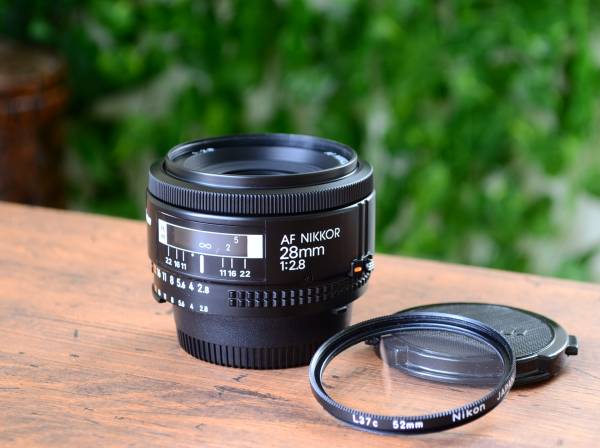 極上●ニコン純正 Nikon AF Nikkor 28mm F2.8