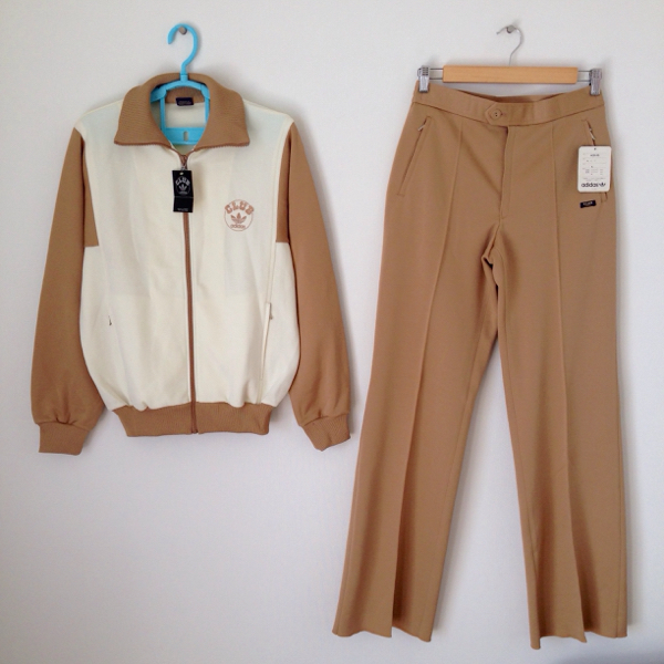 新品 CLUB アディダス ジャージ 上下セット デサント製 サイズ５