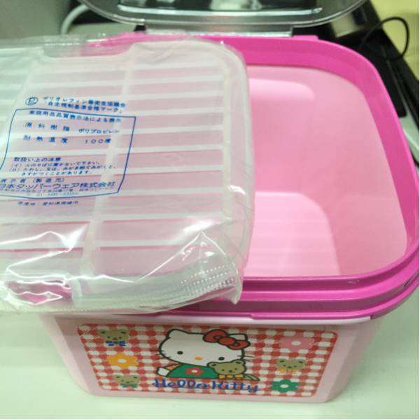 Tupperwareタッパーウェアハローキティシンプルボックス#2新品