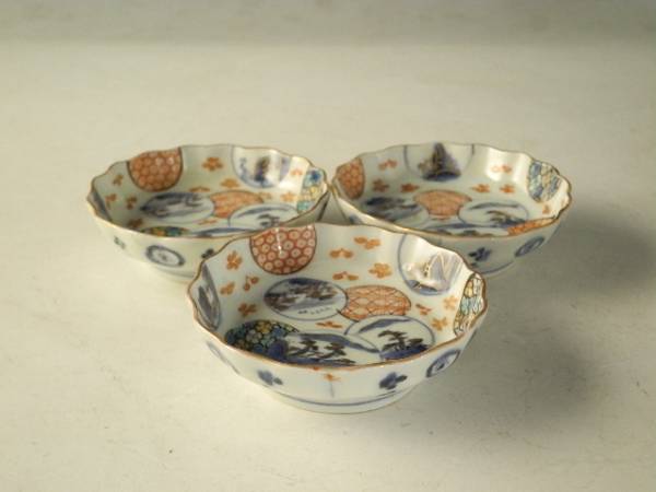 ◇栄◇古伊万里 色絵 山水 輪花 鉢 3客 無傷完品 江戸期 ty88 ○栄○古