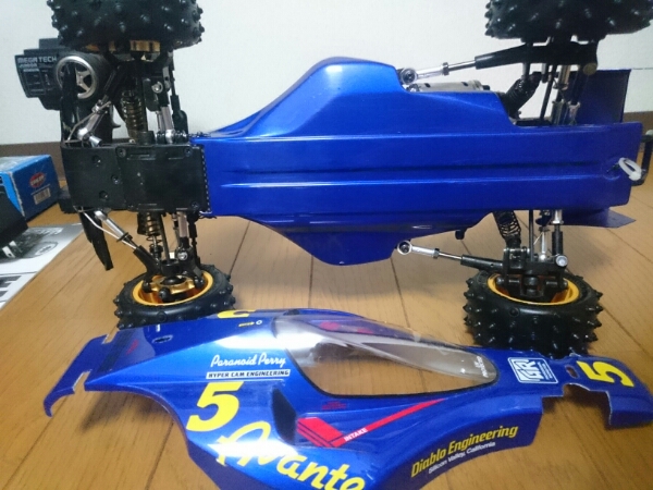 タミヤ 1/10 アバンテ 2011 レーシングバギー フルセット おもちゃ