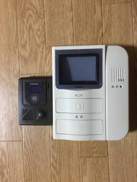 東芝インターホンテレビドアホンHTV5001M(インターホン、ドアホン 