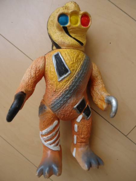 マスダヤ スペクトルマン ソフビ クルマニクラス 中古 状態良好