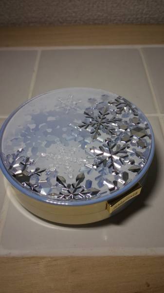 送料無料美品 資生堂 マキアージュ スノービューティー 残8～9割