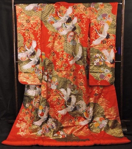 色78　正絹　色打掛　飛び鶴　桜　蝶