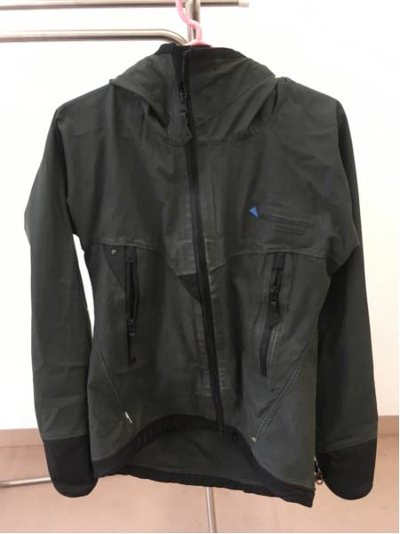 クレッタルムーセン エイナリーダジャケット xs KLATTERMUSEN（クレッ