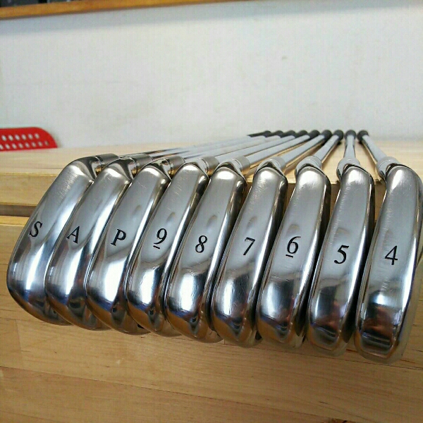 訳有！マグレガー NV-NXアイアン9本セット NS950GH R 美品！