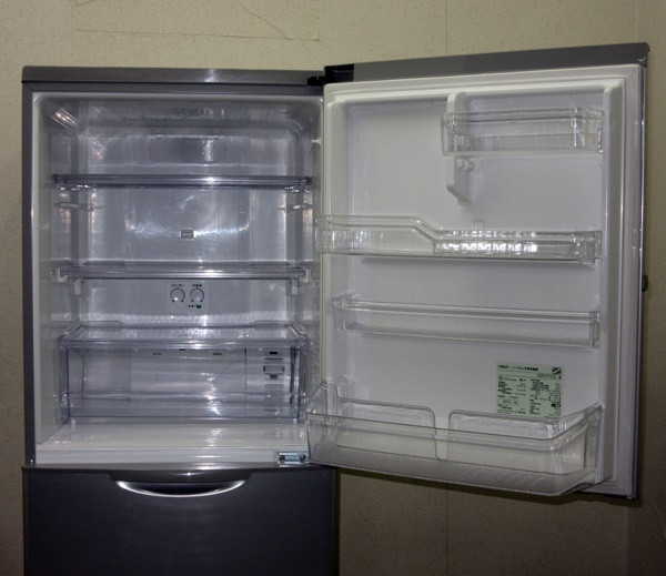2014年製☆AQUA☆約142cmロータイプ☆3ドア272L冷蔵庫(6R94104)