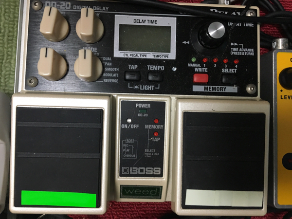 BOSS DD-20 WEED MOD 希少 BOSS DD-20、新進気鋭のペダルたちにも完全
