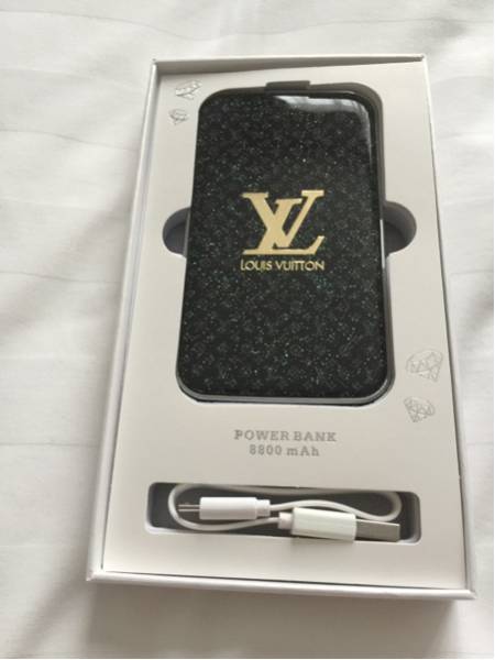 ルイ ヴィトンタイプ モバイルバッテリー 8800mAh 送料込み