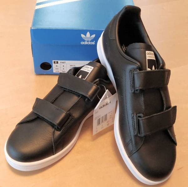 adidas fast 新品未使用スタンスミス好きにもオススメ 本革28.0