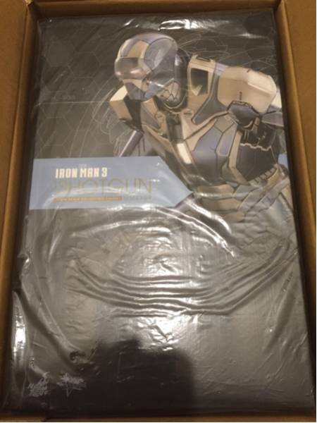新品 ホットトイズ アイアンマン マーク４０ ショットガン