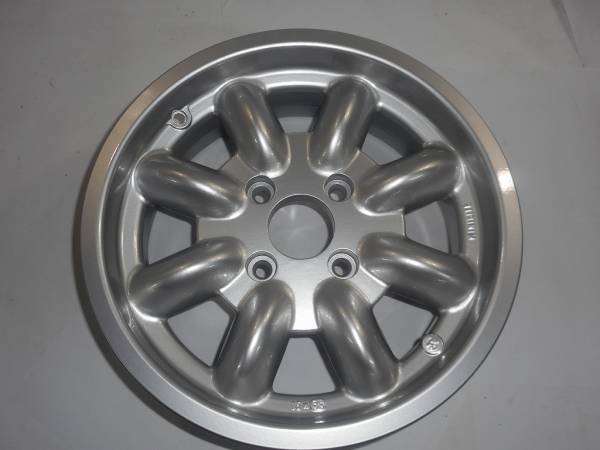 MGB ミニライトホイール セット 5.5J-15 シルバー 新品 | ミニライト