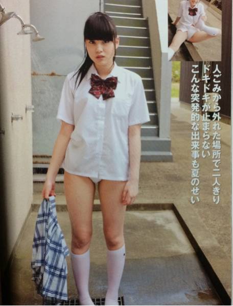 Moeccoモエッコ夏のビキニ祭り 清水美蘭 加藤まりん 新井ひいな その他 売買されたオークション情報 Yahooの商品情報をアーカイブ公開 オークファン Aucfan Com