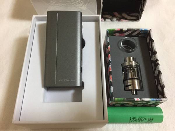 【開封済み新品】eVic VTwo miniとSerpent Subtank セットB