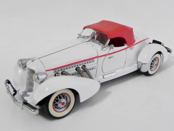 フランクリンミント 1/24 1935 Auburn 851 Speed Ster ジャンク