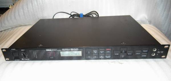 YAMAHA SPX900 (マルチエフェクター/動作品です。）！！ エフェクター