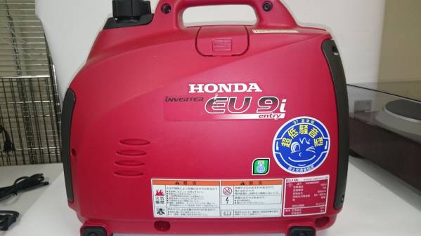 中古品】 HONDA ホンダ インバーター発電機 EU9i 住まい、インテリア