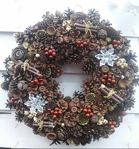 ハンドメイド☆木の実いっぱいクリスマスリース送料込み