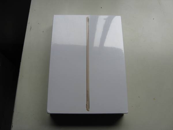 新品未開封 iPad Pro Wi-Fi 9.7 インチ 128gb MLMX2J/A ゴールド