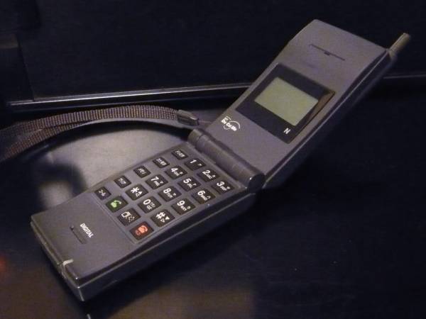 レトロ　NTT docomo mova N 初代ムーバ TZ-804 image108.jpg