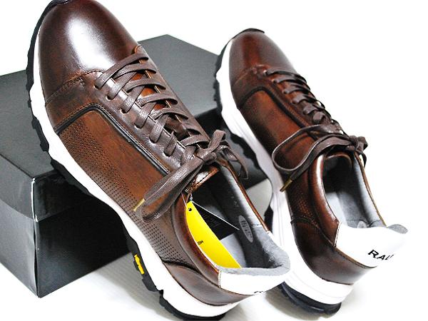 牛革★新品　ビブラムソール　オールレザースニーカー