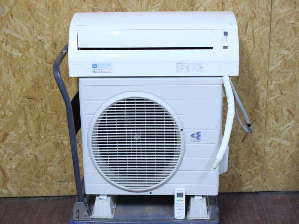 エアコン（DAIKIN AN22NESK-W 2012年製 美品）