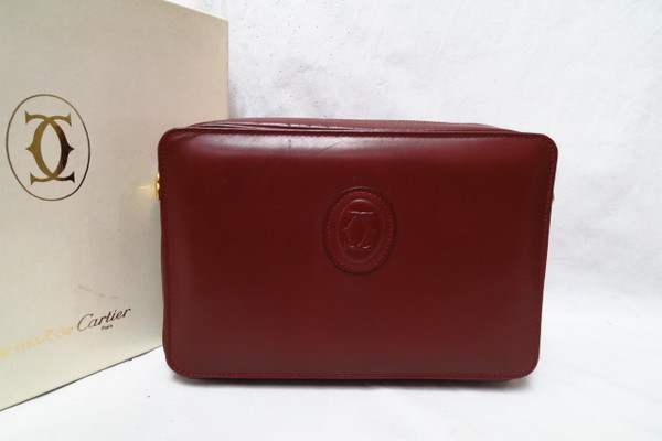本物極美/カルティエ/マスト/レザーショルダーバッグ/20万/vva7h